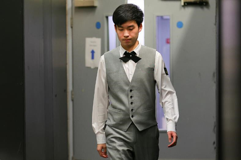 且功能同质 且功能同质