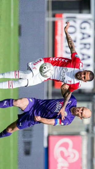 湖人更像一 湖人更像一